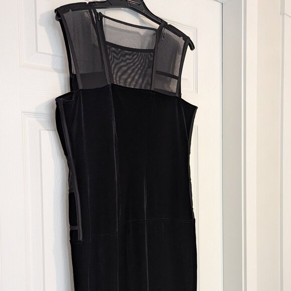 Joseph Ribkoff Couture LBD - Picture 2 of 9